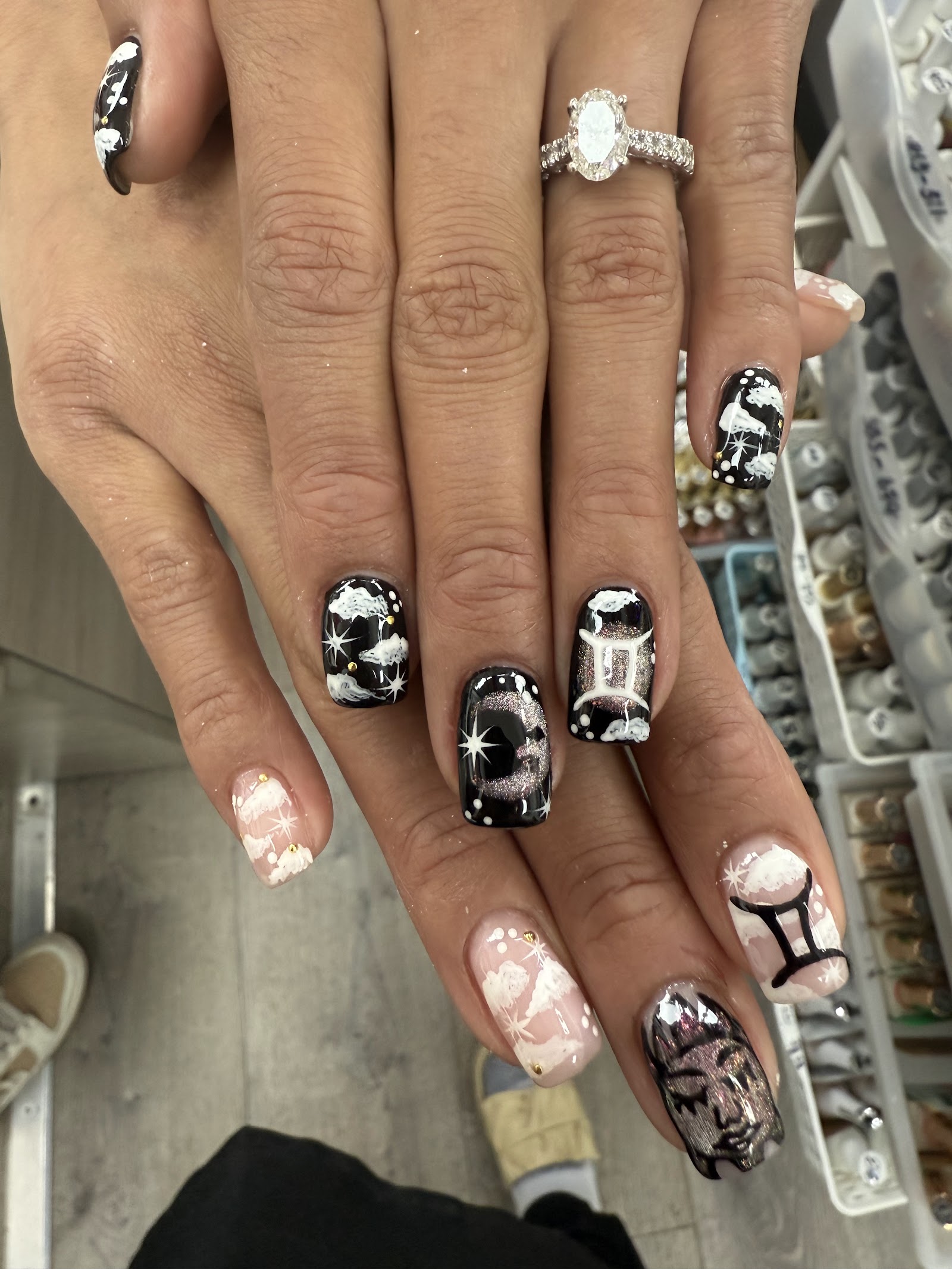lu lu nails nail work in Yonkers, New York
